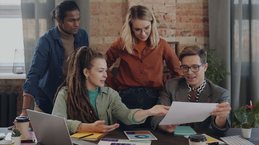 Costs for a Fractional CMO vs Marketing Consultant