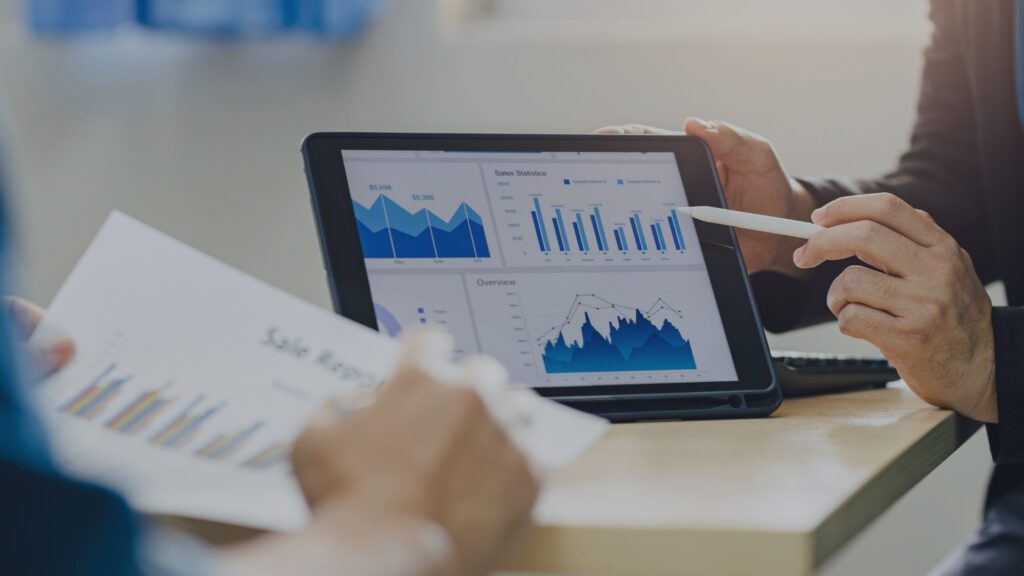 expected costs for fractional cmo vs marketing consultant